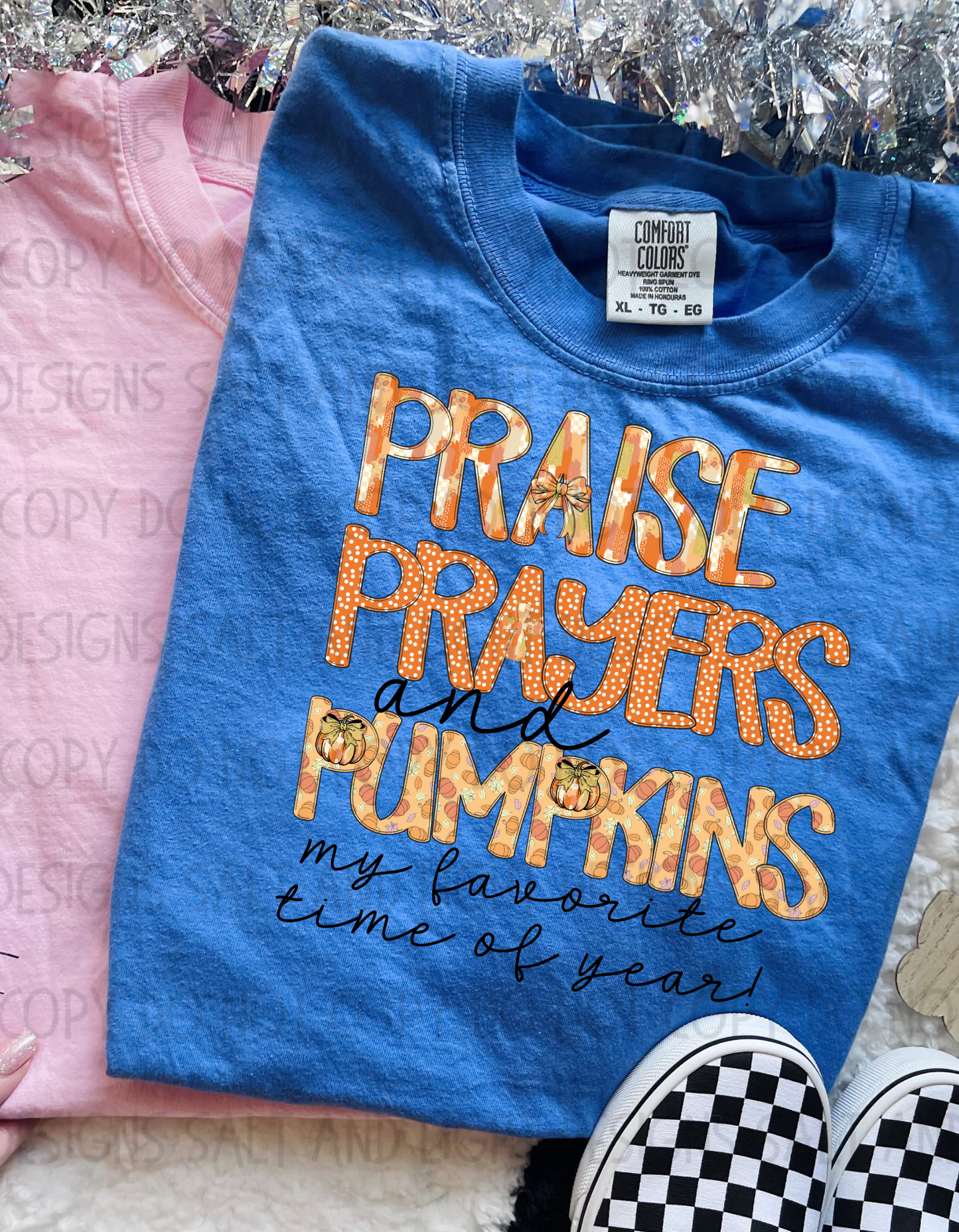 Digital: Praise & Pumpkins